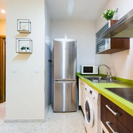 Victoria Square- Center Apartment *
