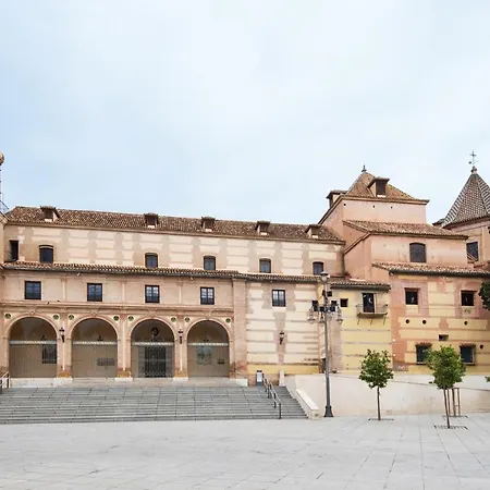 Victoria Square- Center *